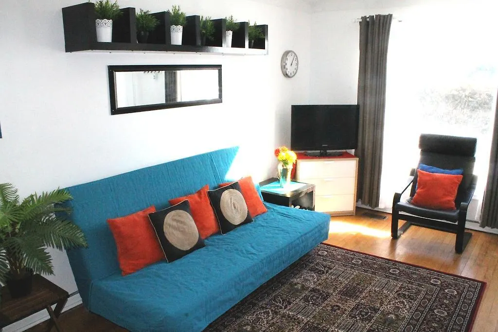 Adib Apartments - 1691 Baseline Rd, Unit A1 오타와